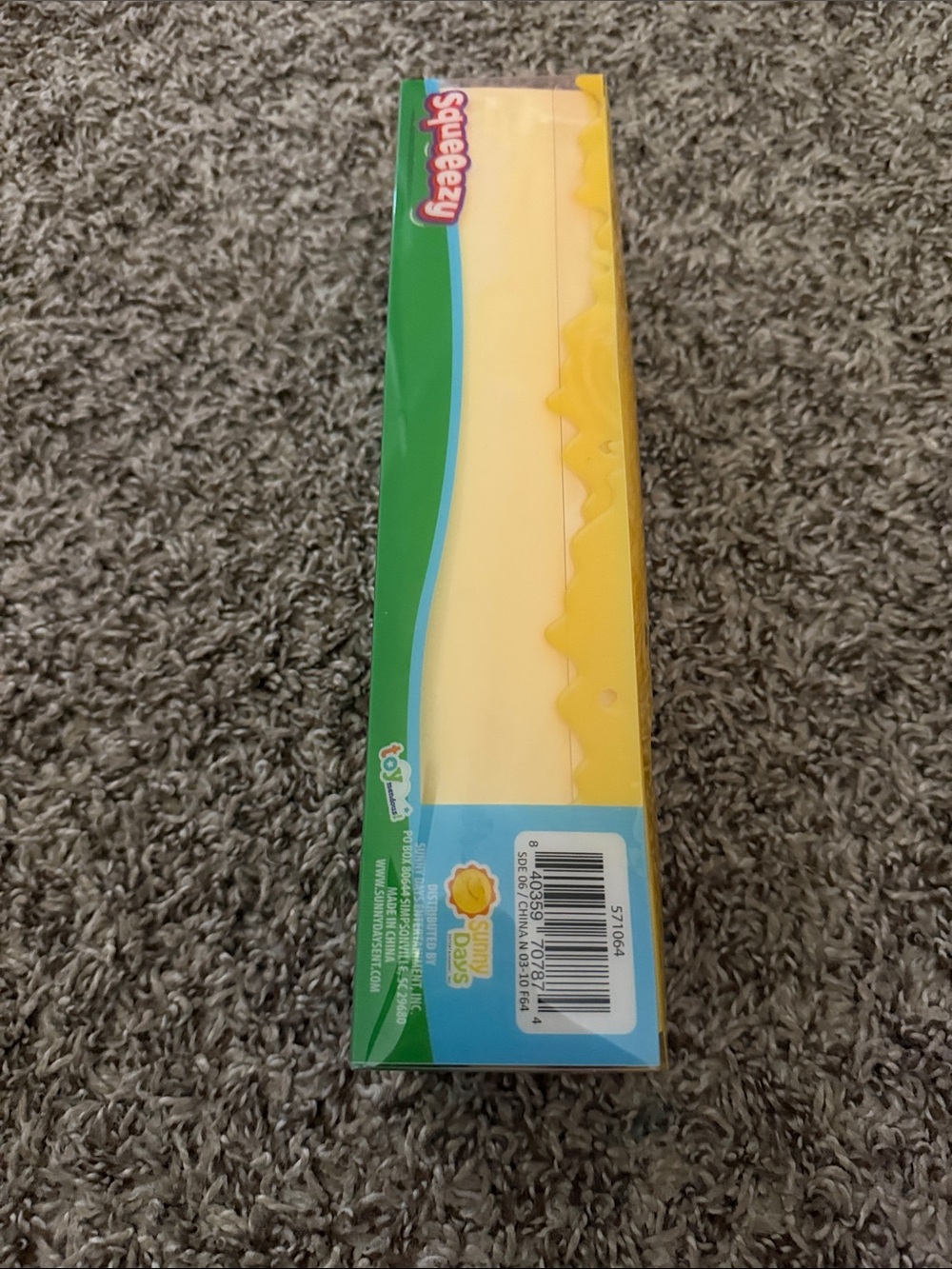 Sunny days Squeezy butter squishy - Picture 5 of 5